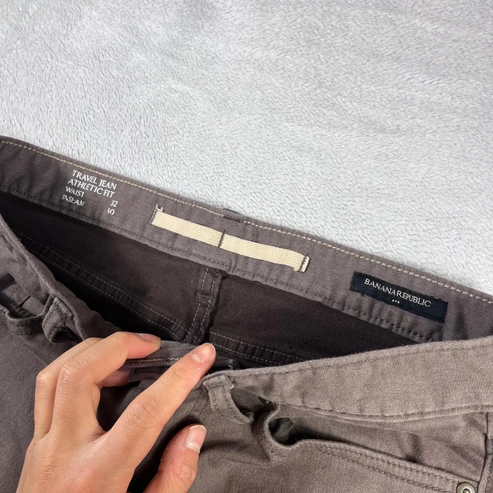 Banana Republic Travel Jean Athletic Fit Mens 32x30 Brown Taupe Pants 5-Pocket